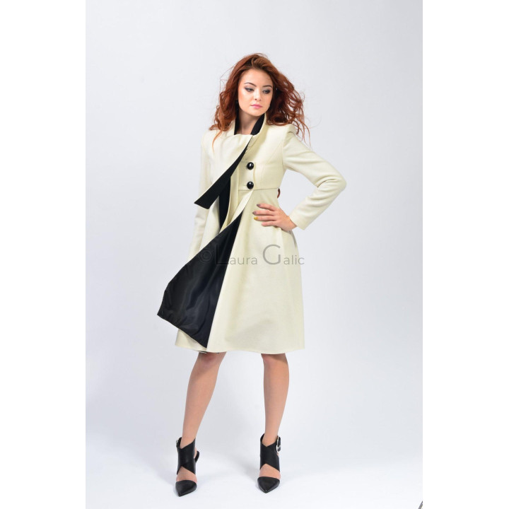 Greta Coat