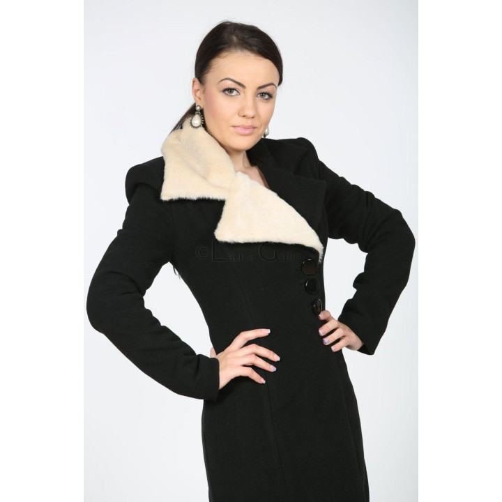 Upper front of the Andreea coat, showing its contrast collar and three black buttons