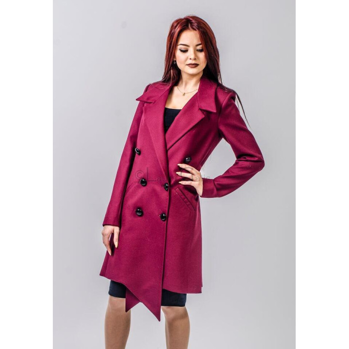 Vedere frontală a paltonului Lucille fuchsia cu închidere dublu-breasted și buzunare laterale