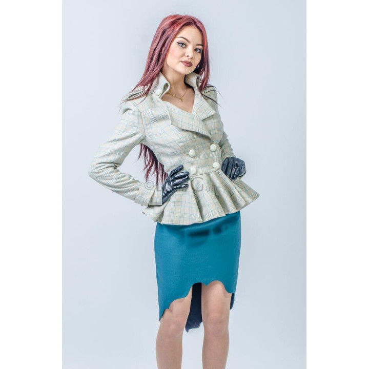 Detaliu frontal al sacoului Virginia, cu croială cambrată și nasturi deschiși la culoare