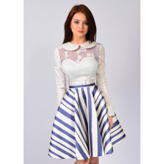 Anca shirt with long sleeves, rounded collar and floral upper panel