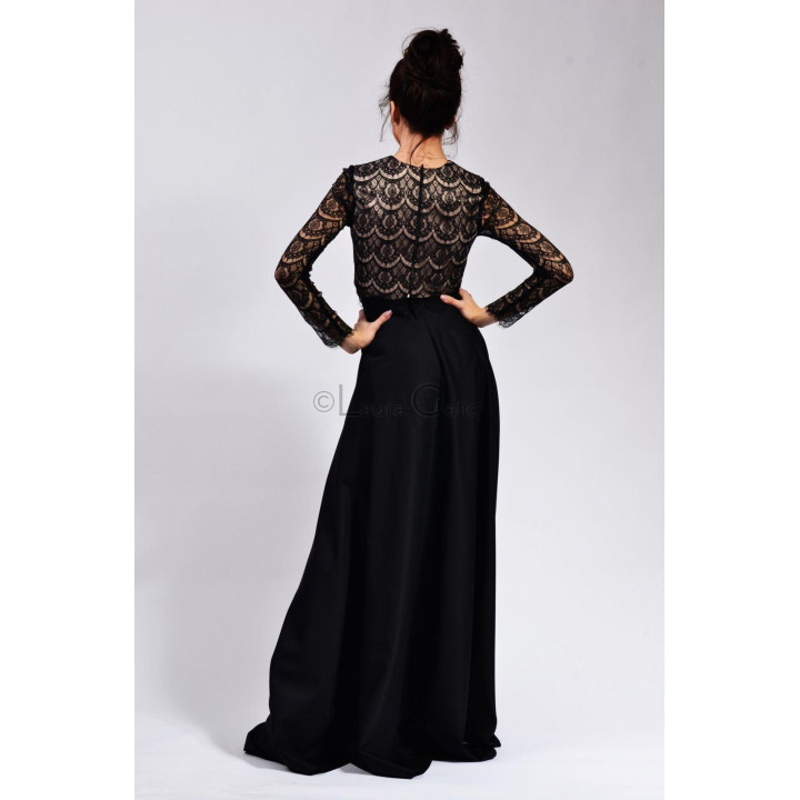 Back view of the black Hortensia skirt with zip fastening