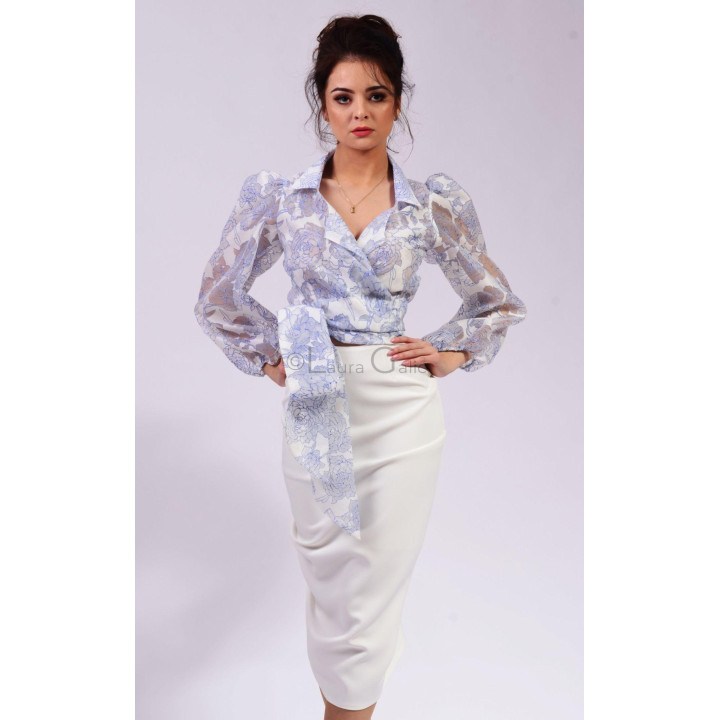 Olive women’s blouse with notched collar, V-neckline and wide waist tie