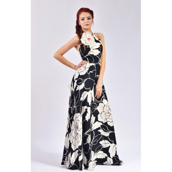 Sleeveless Octaviana 2 maxi dress with shoulder straps and a full floral skirt
