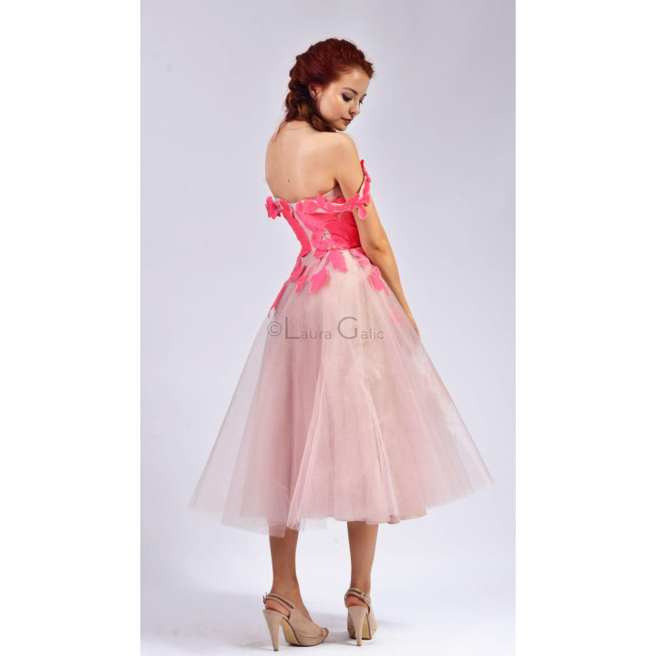 Back of the Aida dress with a zipper, floral details and midi tulle skirt