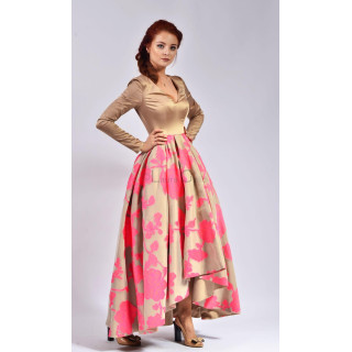 Rochie lungă Erin cu bust bej, mâneci lungi și fustă amplă cu flori fucsia