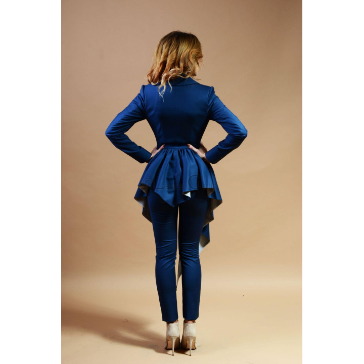 Back detail of the blue Gilda jacket and its gathered peplum