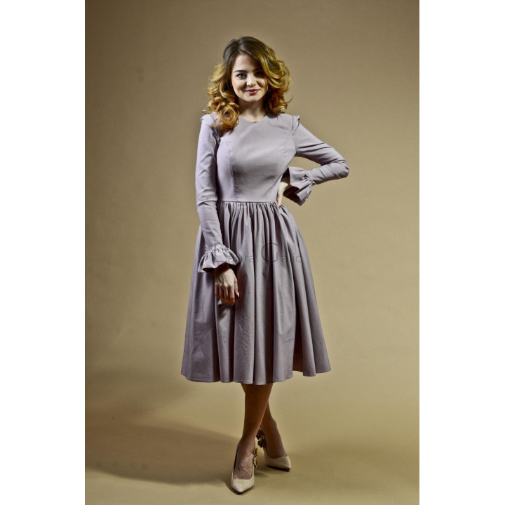 Rochie Hazel cu corsaj cambrat, decolteu rotund și pliuri adunate în talie