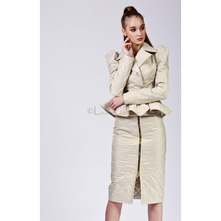Ivory quilted pencil skirt with a full-length gold-tone metal front zipper