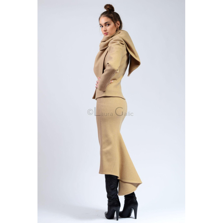 Beatrice short suit