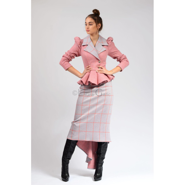 Carmen 3 suit with a pink jacket, pronounced shoulders and grey coral-check skirt