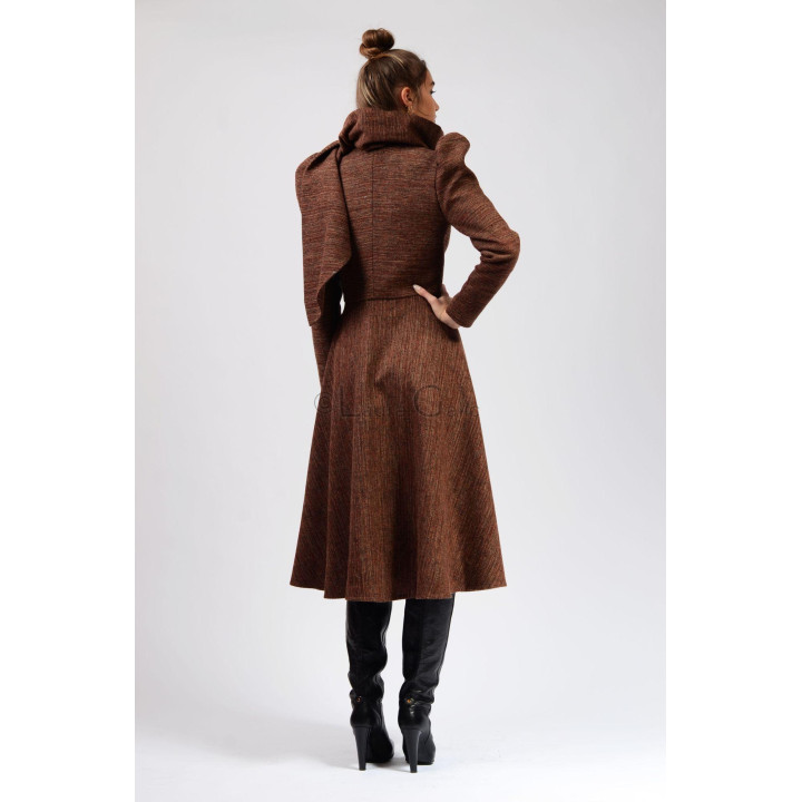 Back view of the Beatrice 3 midi coat with its oversized collar and flared skirt