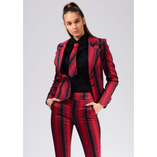 Costum Ava 3 din patru piese, cu sacou cambrat și pantaloni în dungi roșii și negre