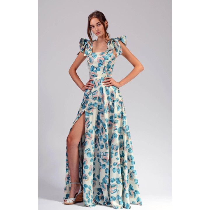 Loredana 3 floral maxi dress showing its high front slit