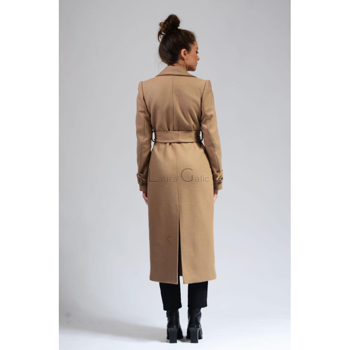 Back view of the long Romanita 3 coat with belt and hem slit