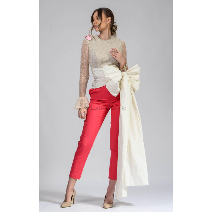 Carmina 1 set styled with an ivory detachable sash and pink trousers