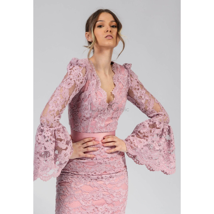 Carmina 2 pink floral lace blouse with a deep V-neck and voluminous flared sleeves