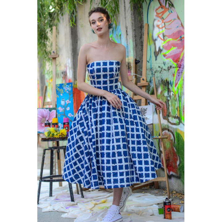 Loredana 1 blue-and-white patterned midi dress with a full skirt