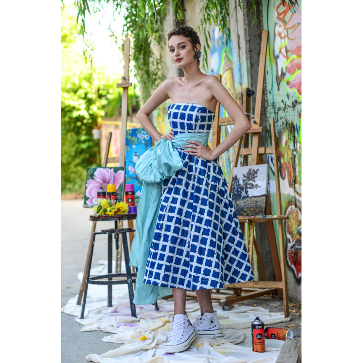 Full view of the Loredana 1 dress with blue-and-white grid pattern and mint scarf
