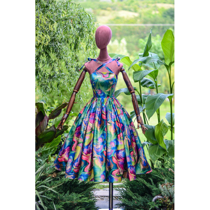 Rochia midi Loredana 4 cu fustă amplă și imprimeu abstract multicolor