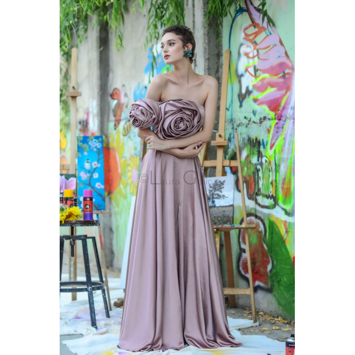 Rochia lungă Kendra cu corset floral și fustă amplă în A, în nuanță mauve