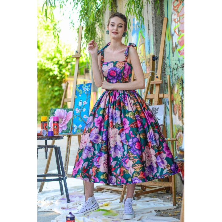 Rochie Loredana 4 cu imprimeu floral în nuanțe de mov și roz pe fond verde-petrol