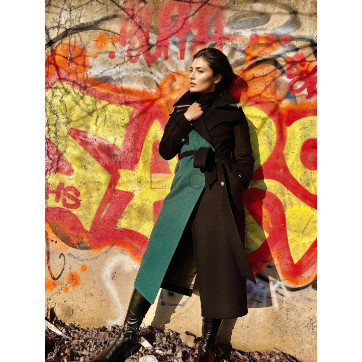 Romanita 3 coat worn closed, showing its turquoise panel and wide belt