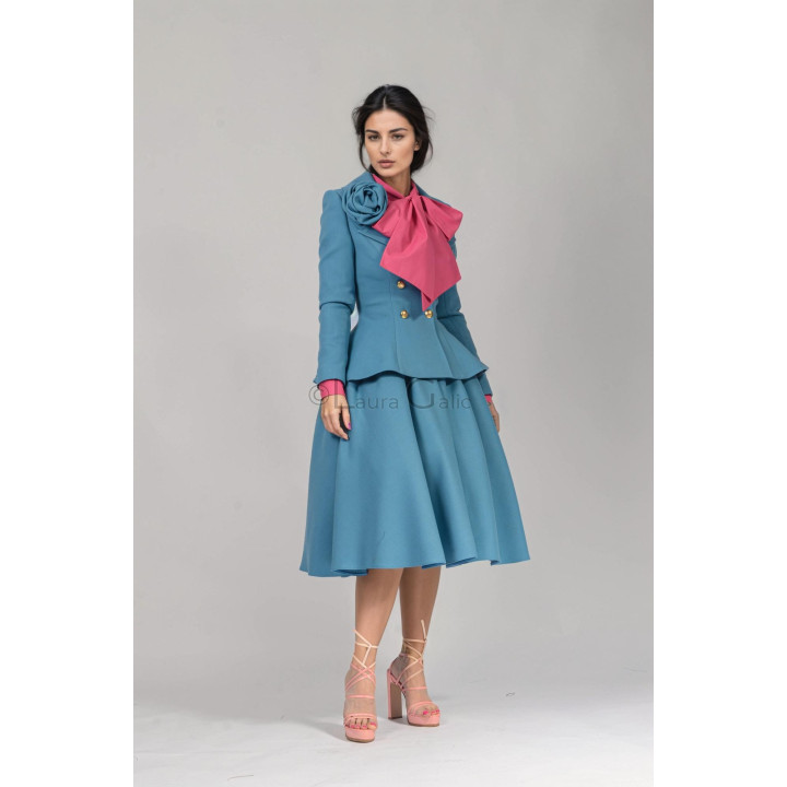 costum Inez