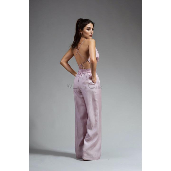 Sweet-Summer light pink top with an open back, crossed straps and tie fastening
