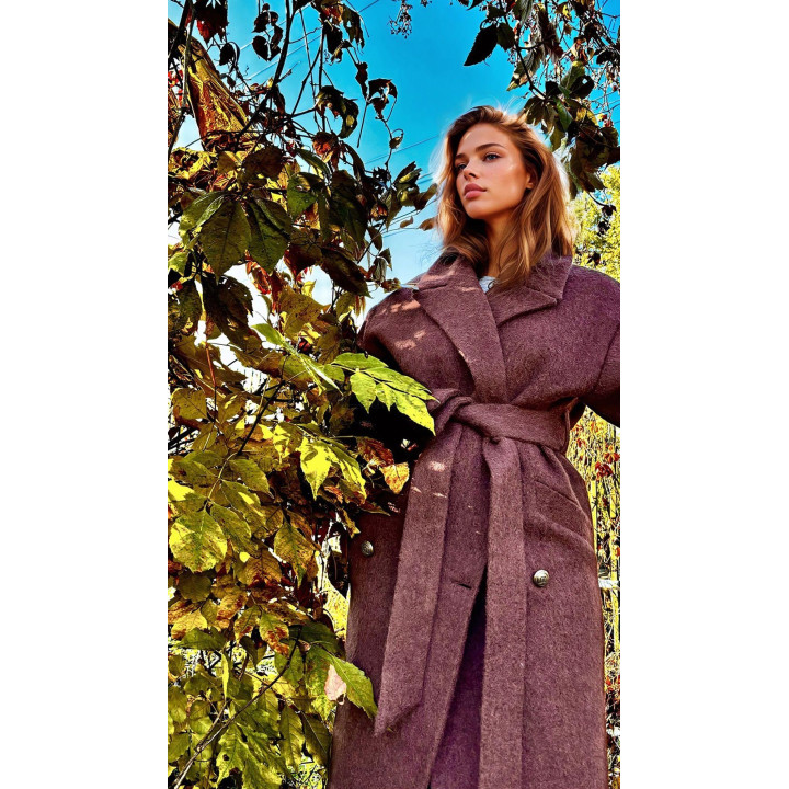 Wide lapels and belted waist on the Laura 100% wool coat