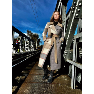 Romanita 3 coat, warm color mix