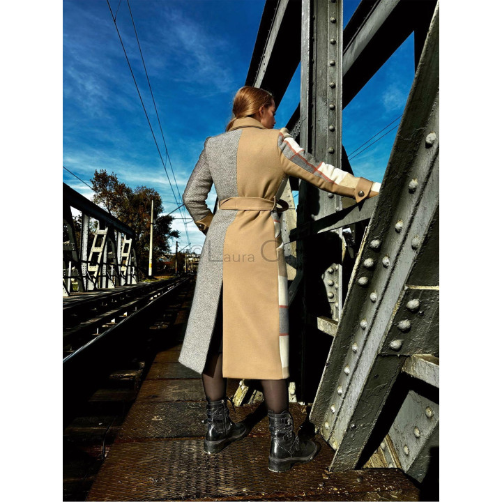 Romanita 3 coat, warm color mix