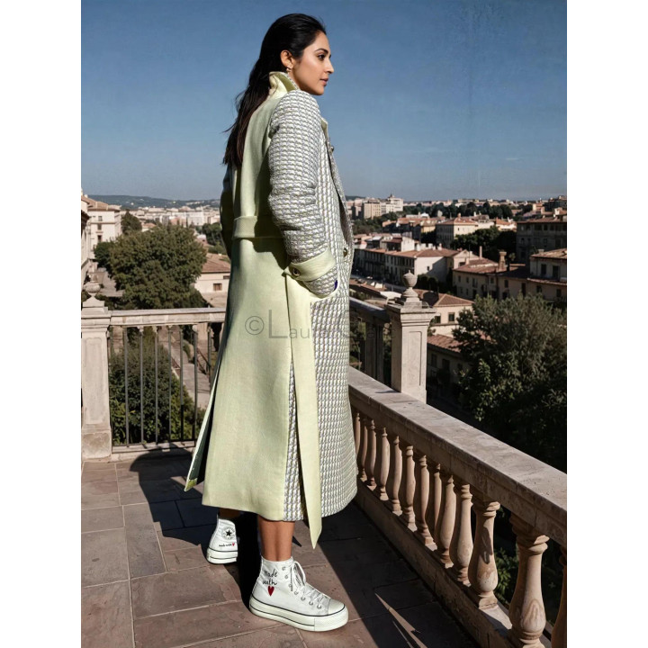 Side and back view of the Romanita 3 coat with smooth ivory panels