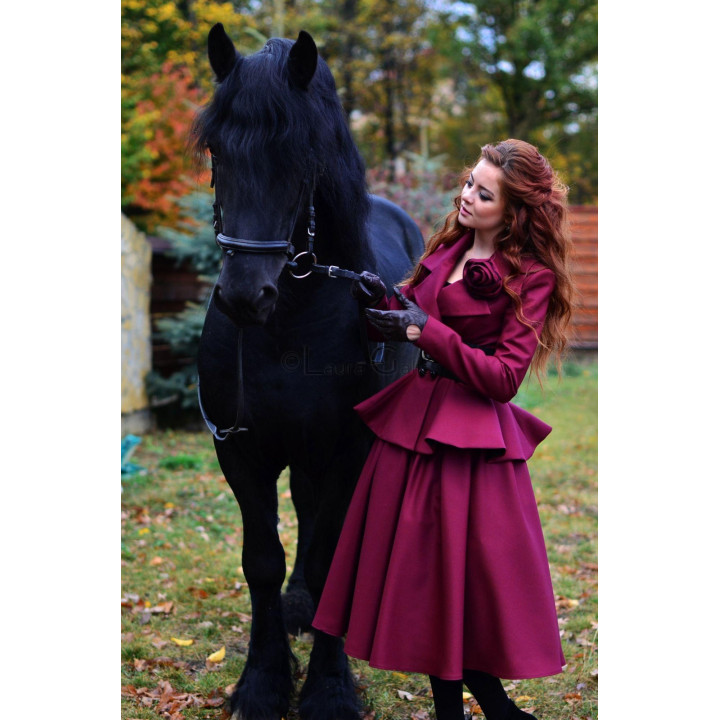 Inez Suit with Marisa Skirt ( belt not included), stock size 46