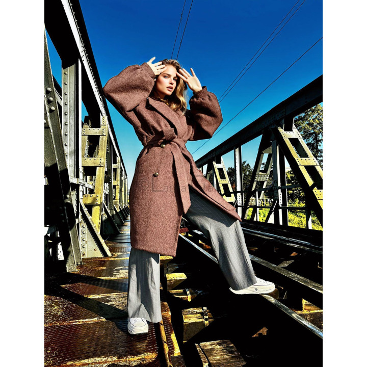 Laura  coat, size 44