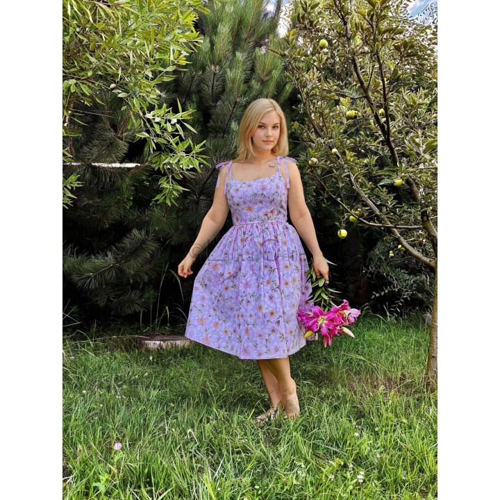 Nesta 2 dress with fitted corset bodice, bow-tied straps and pleated floral skirt