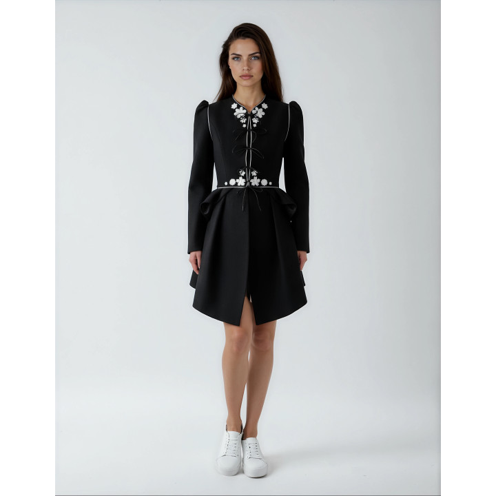 Black Agata 1 coat with a fitted shape, light floral appliqués and front cords