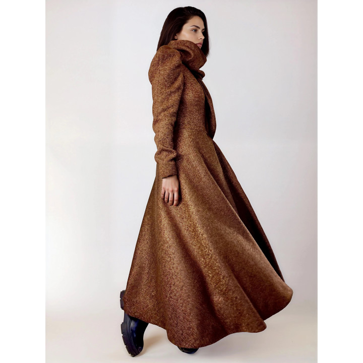Side view of the Beatrice 3 wool coat with a high collar and sweeping skirt