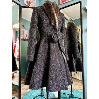Gaia 2 wool coat with faux fur collar, waist belt and flared silhouette