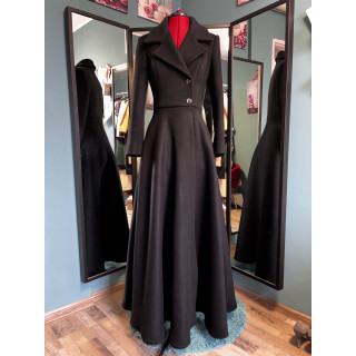 Palton Ofelia Lung, stock