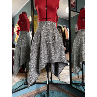 Robin midi skirt in textured fabric with an asymmetrical hem and metal zipper