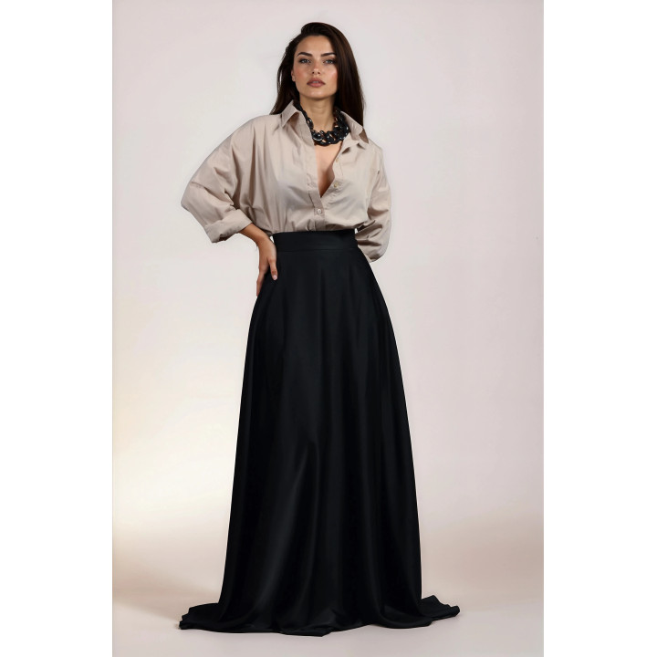 Hera 2 skirt showing its defined waist and flared shape